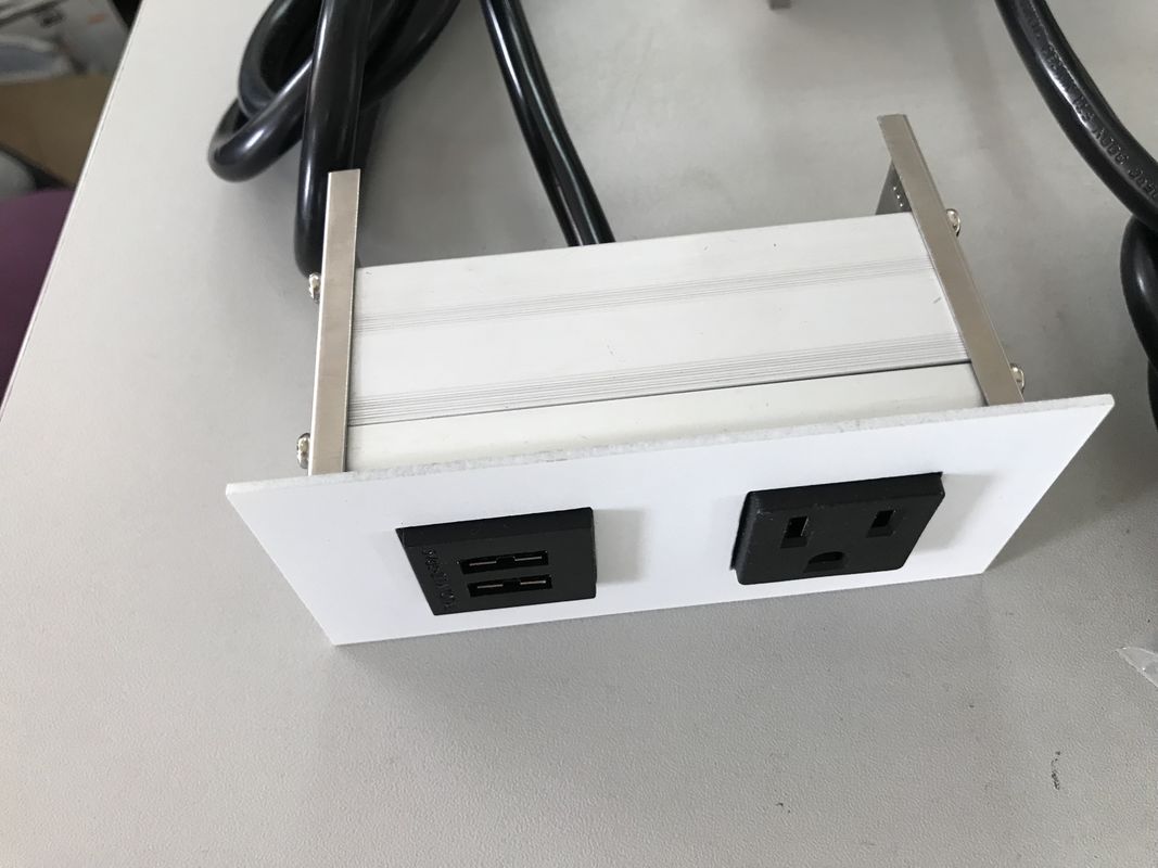 Zócalos de poder de escritorio ocultados con 1 mercado/2 puertos de USB, toma de corriente del tablero de la mesa de las placas frontales del acero inoxidable